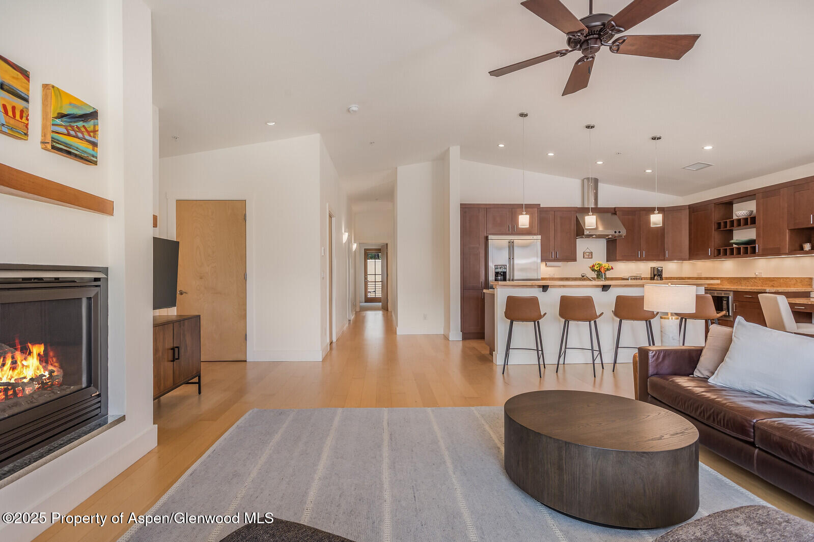 104 Midland Avenue, 302