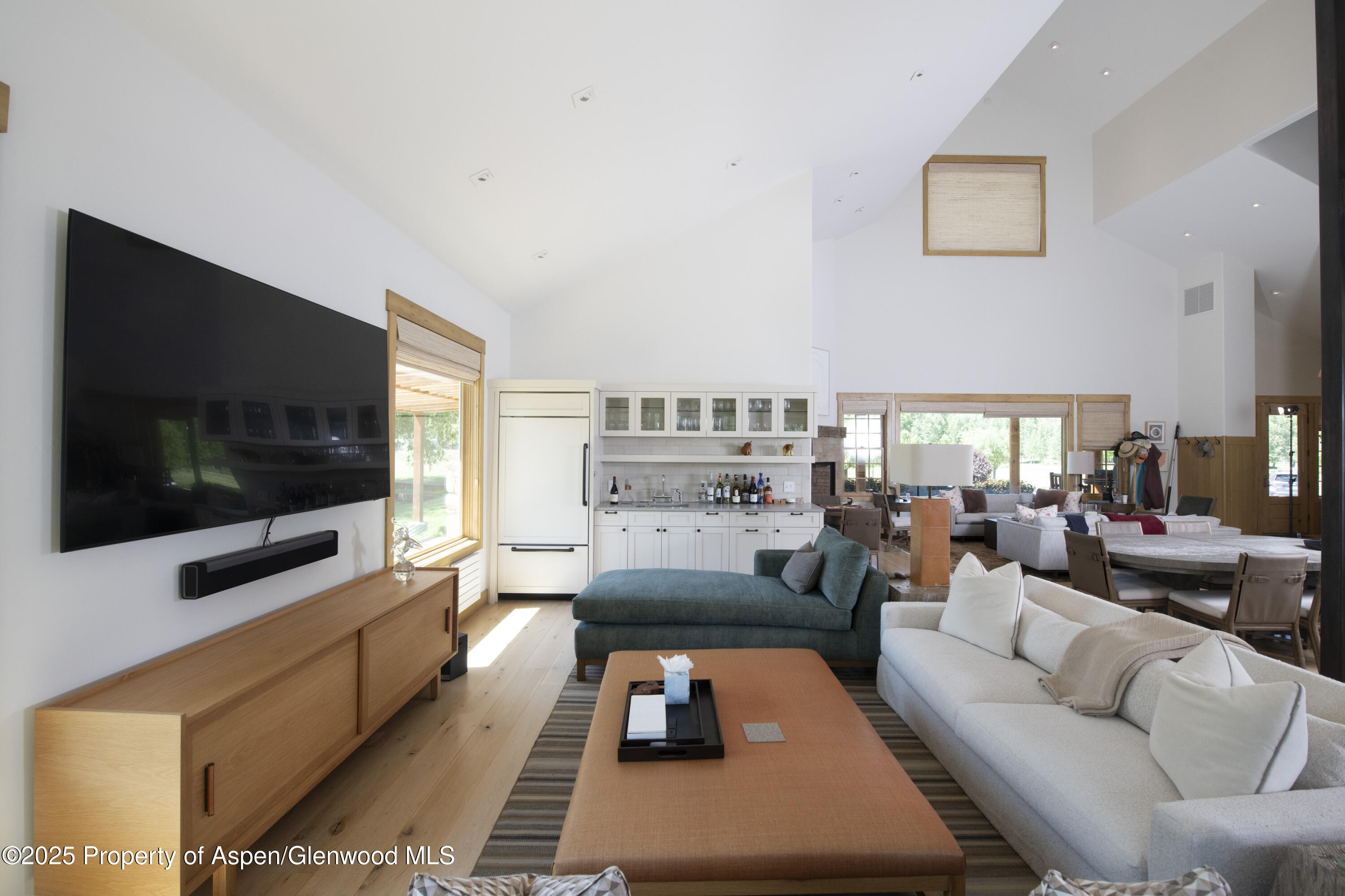 1207 Hooks Spur Road