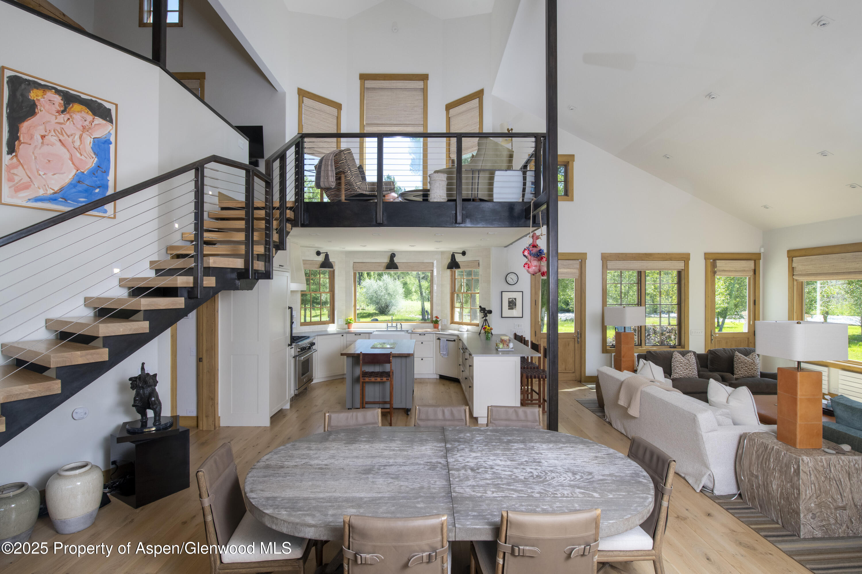 1207 Hooks Spur Road
