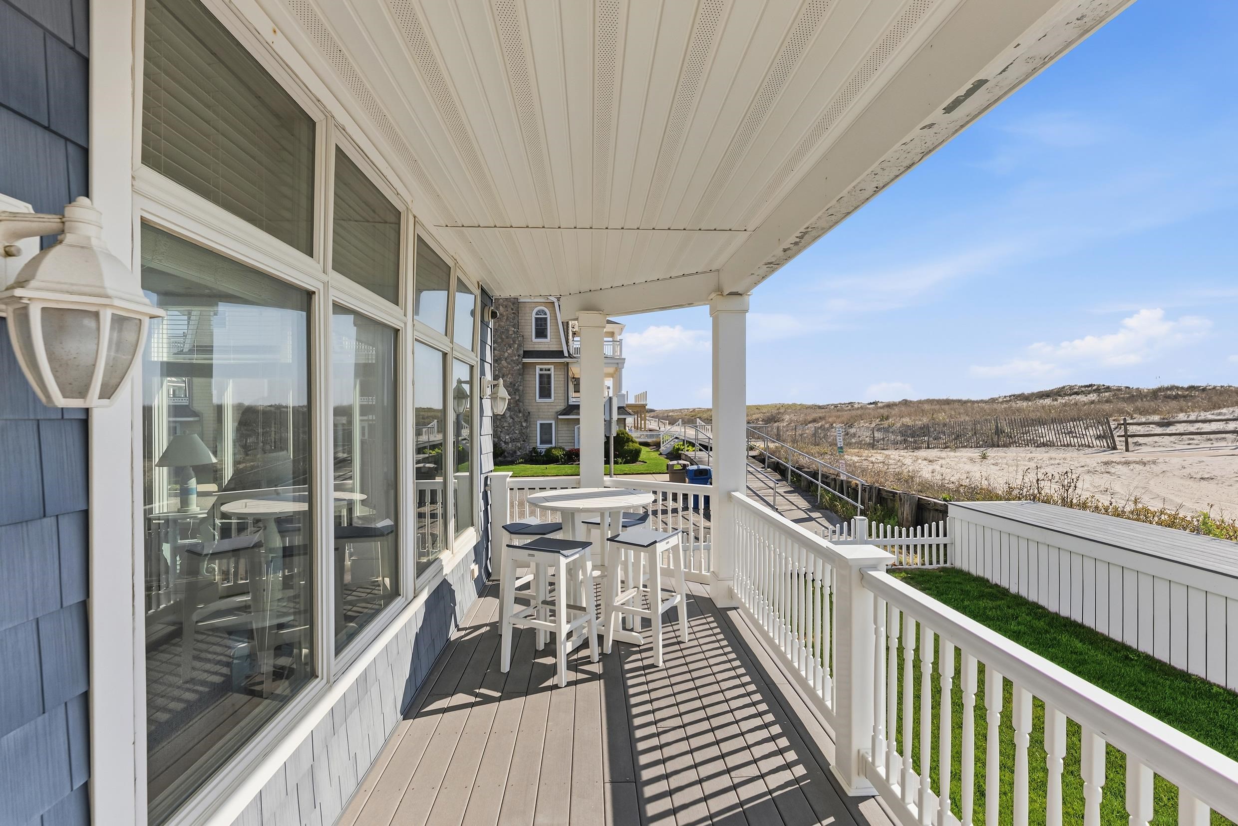 4301 Central Avenue Unit: 1st Fl