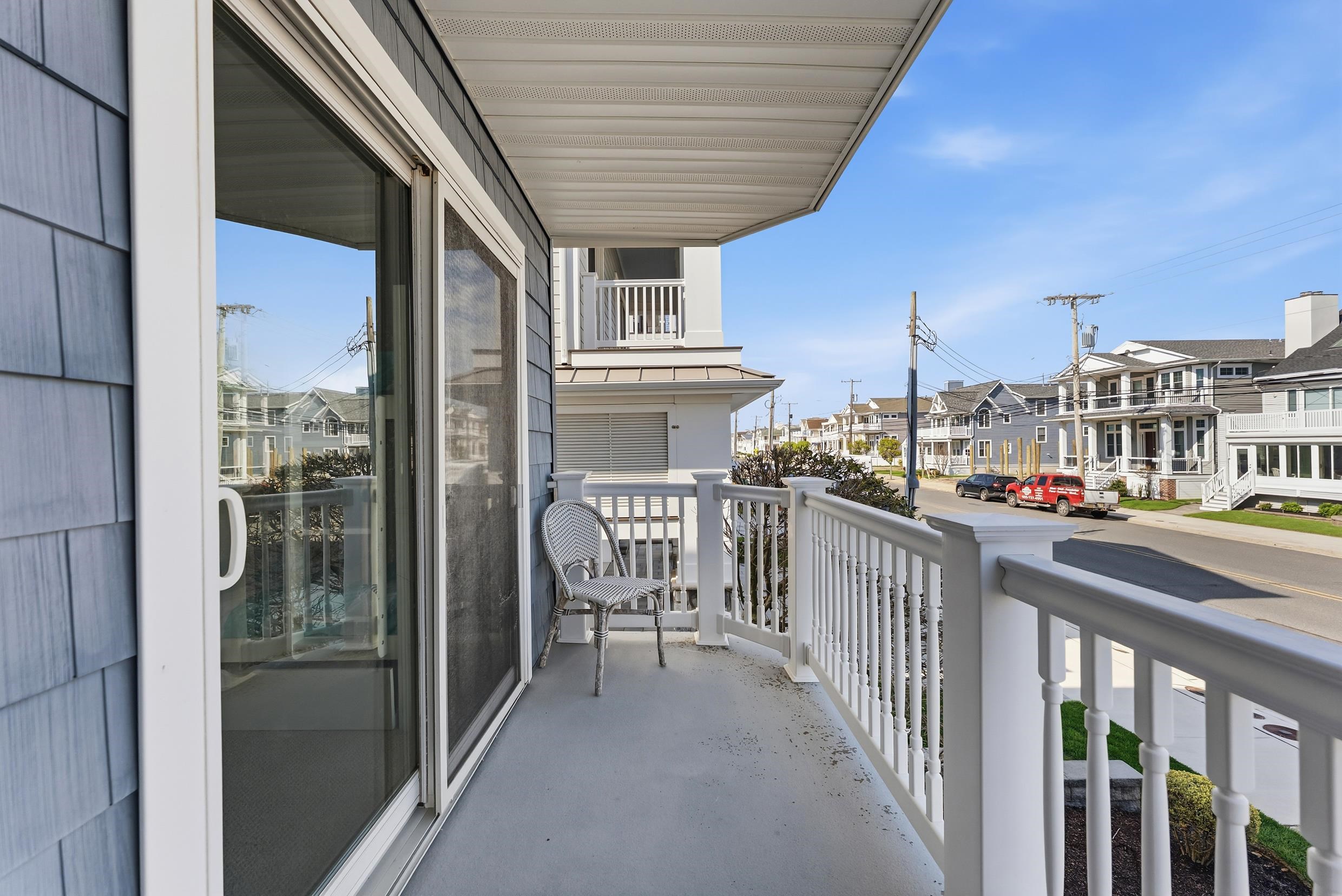 4301 Central Avenue Unit: 1st Fl