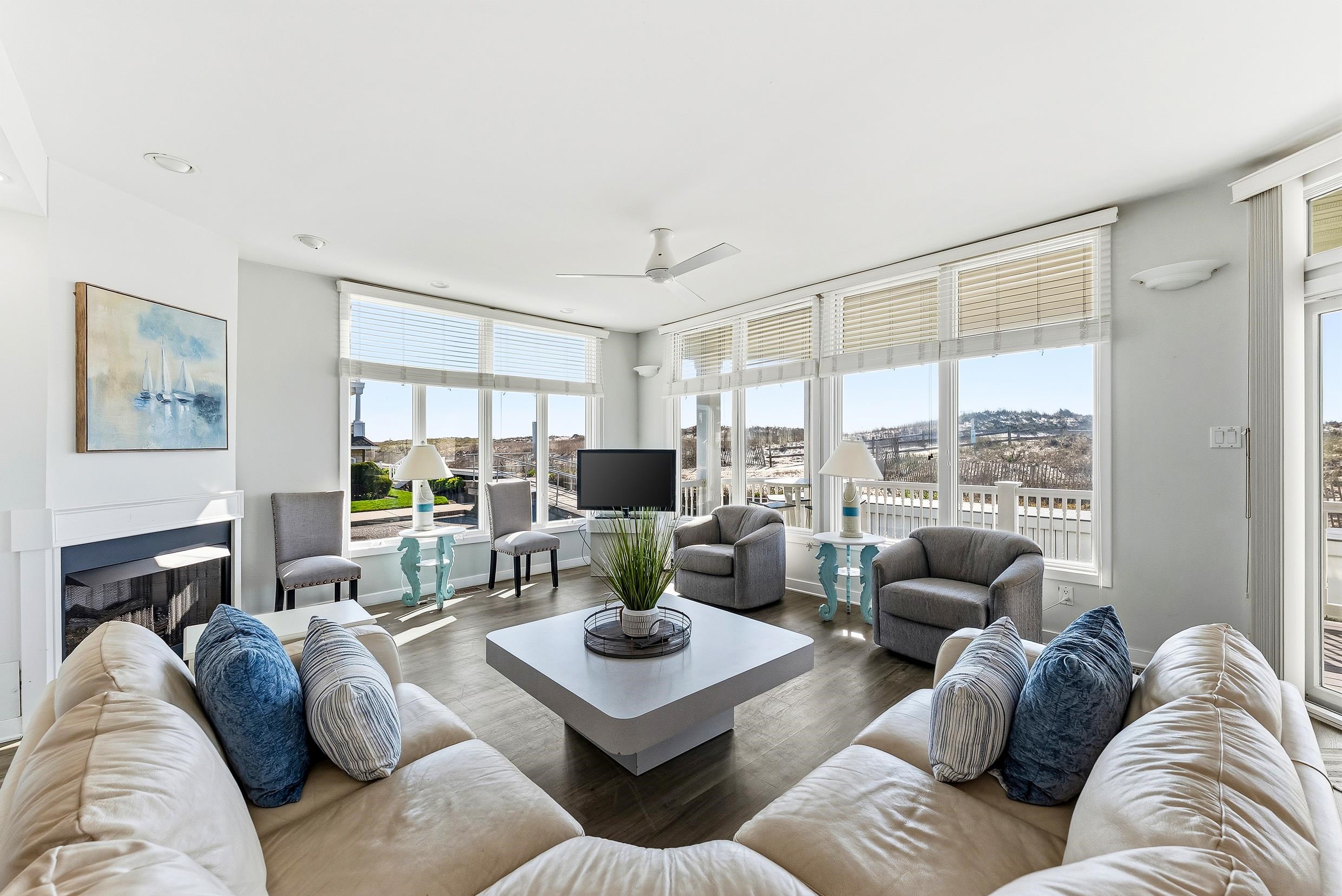4301 Central Avenue Unit: 1st Fl