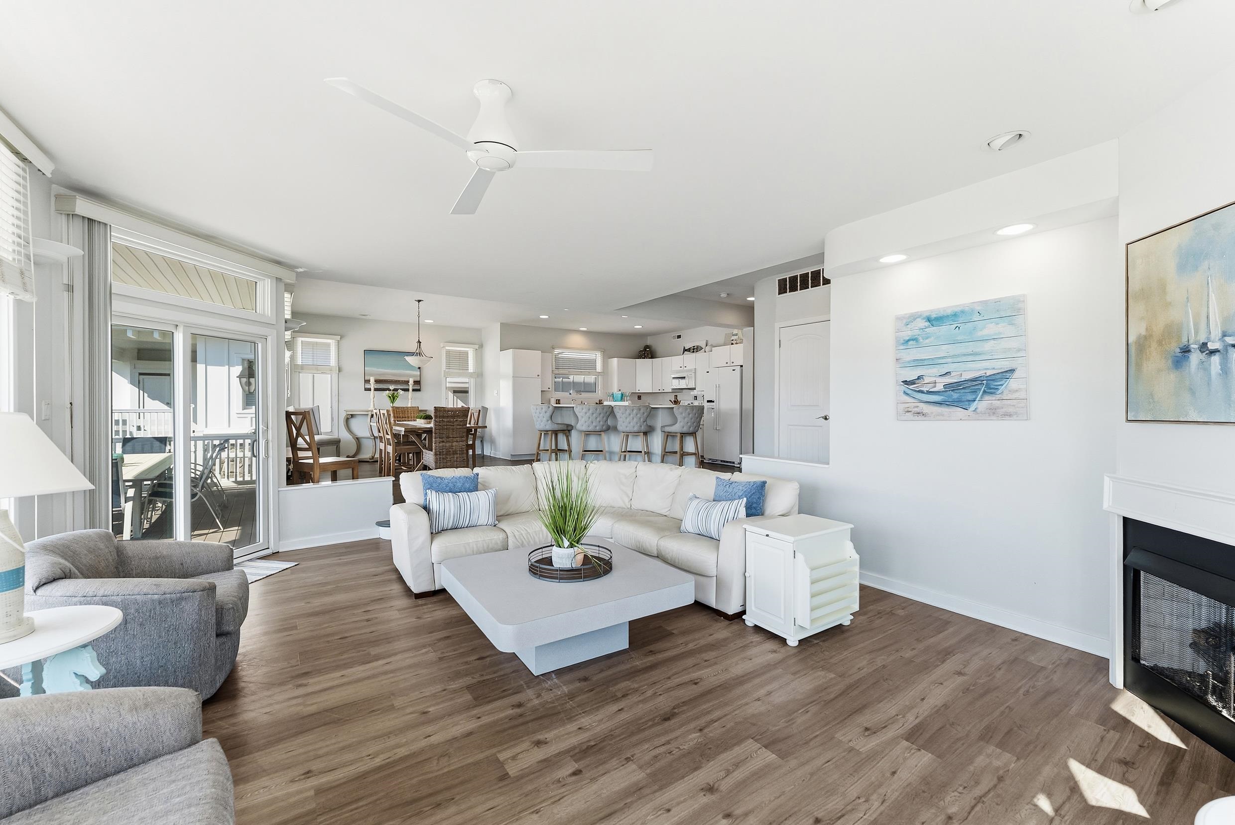 4301 Central Avenue Unit: 1st Fl