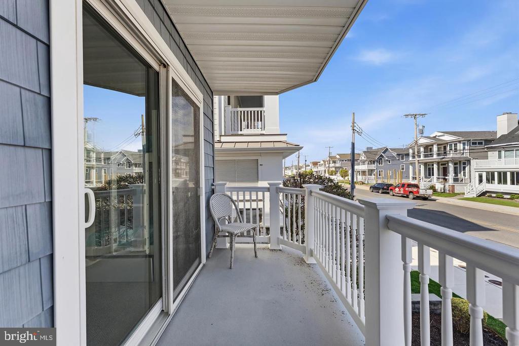 4301 CENTRAL AVENUE Unit: 1ST FLOOR