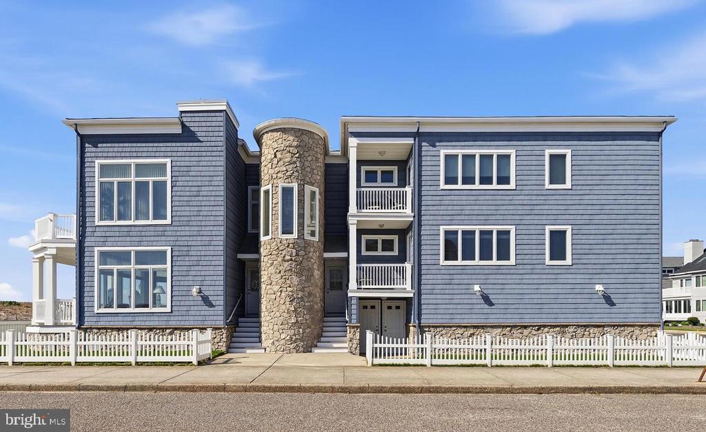 4301 CENTRAL AVENUE Unit: 1ST FLOOR