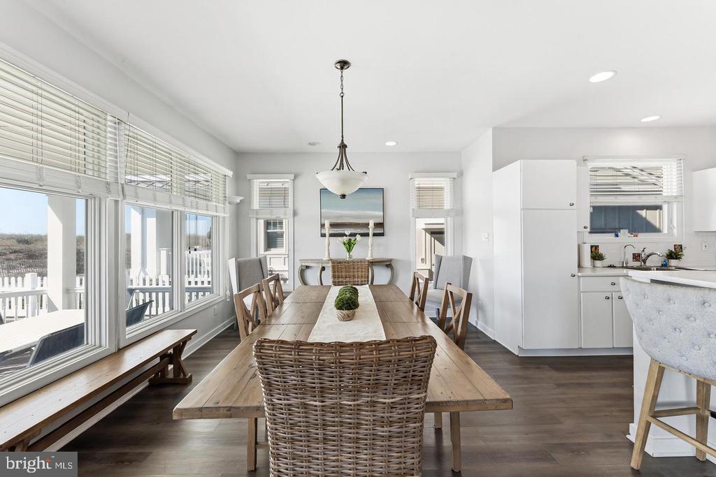 4301 CENTRAL AVENUE Unit: 1ST FLOOR