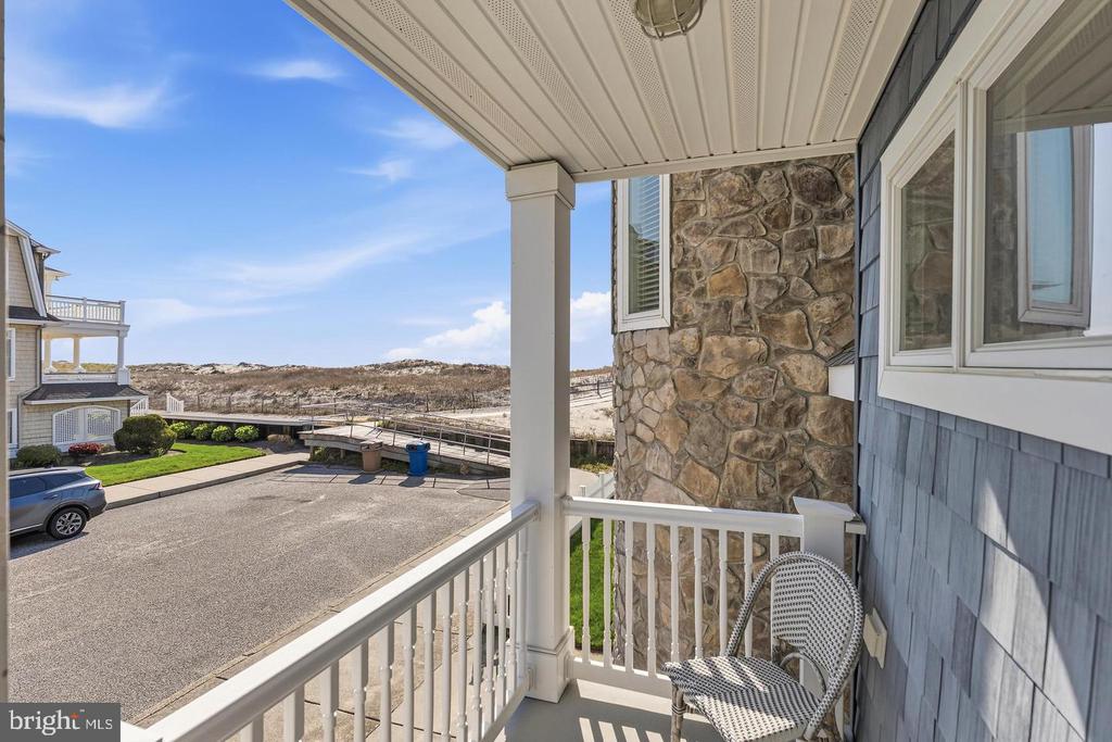 4301 CENTRAL AVENUE Unit: 1ST FLOOR