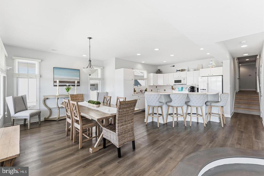 4301 CENTRAL AVENUE Unit: 1ST FLOOR