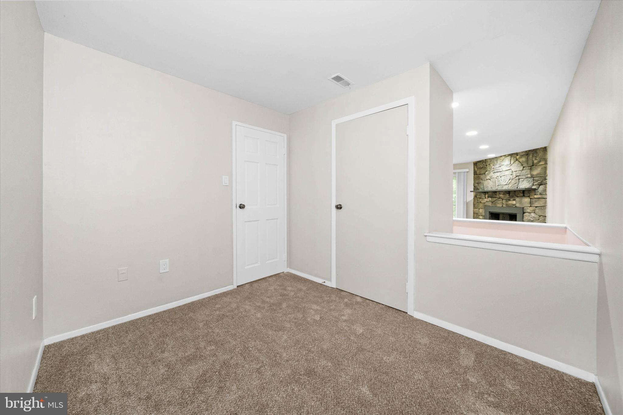 1602 PAINTERS CROSSING 1602