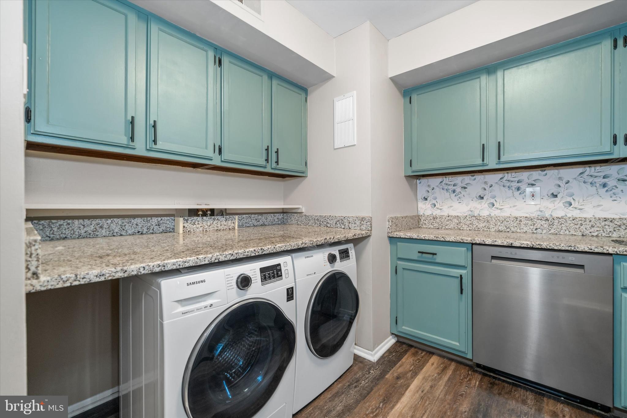 1602 PAINTERS CROSSING 1602