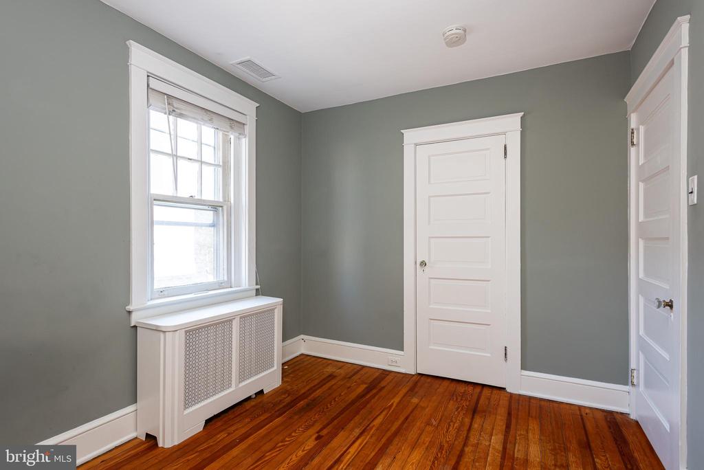 112 CONESTOGA ROAD
