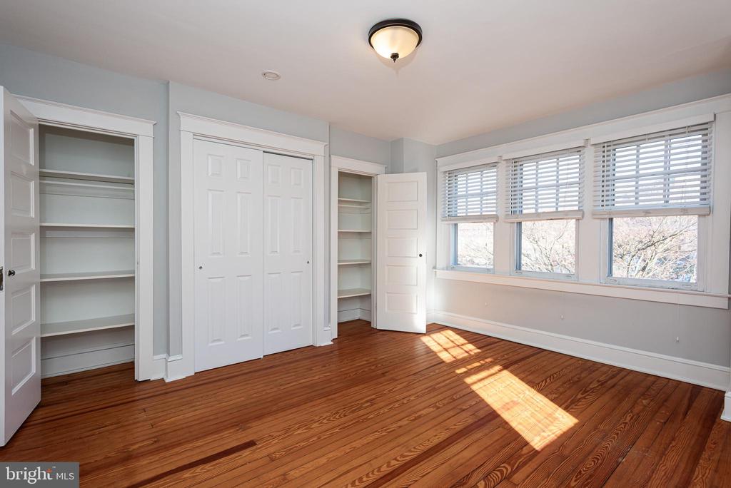 112 CONESTOGA ROAD