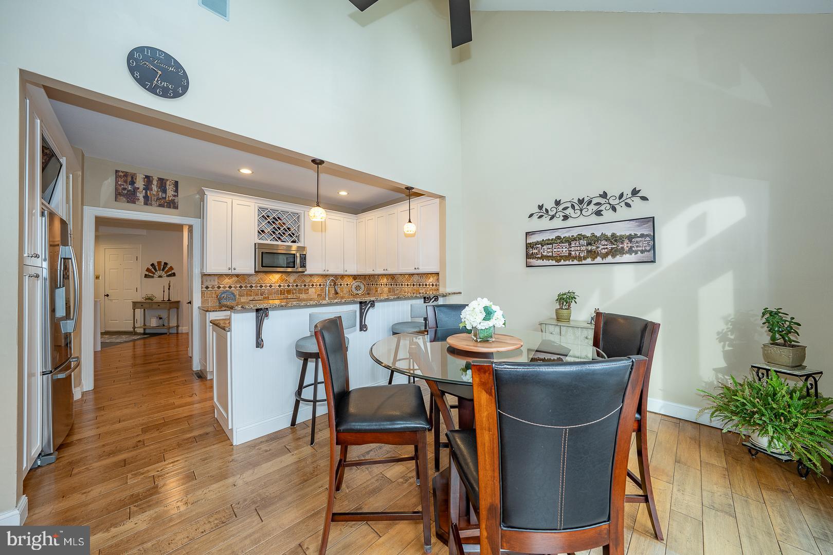 127 SPRINGTON MEWS CIRCLE