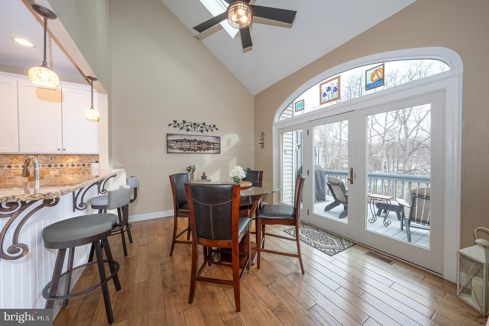 127 SPRINGTON MEWS CIRCLE