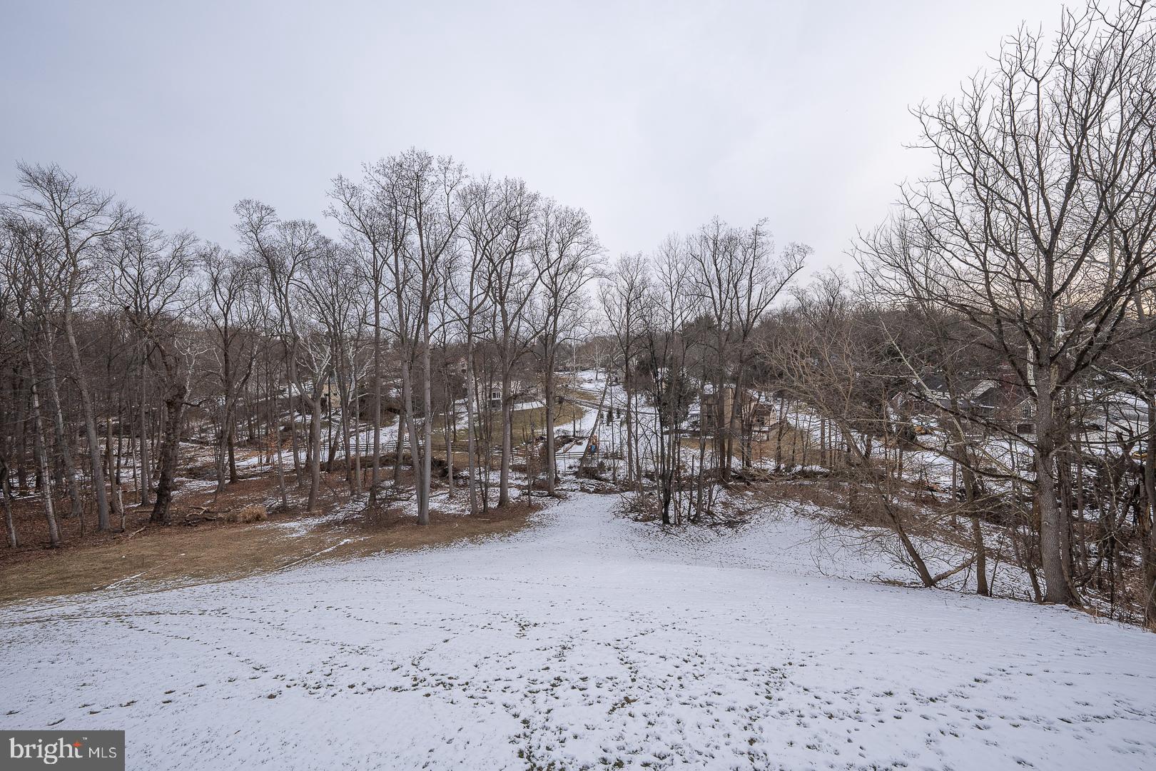 127 SPRINGTON MEWS CIRCLE