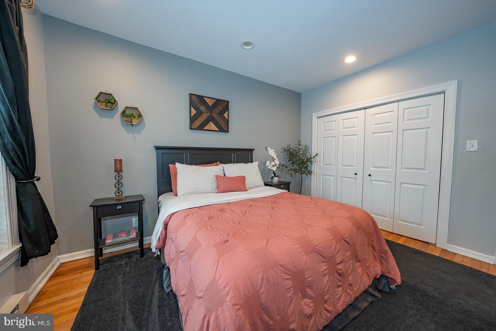 127 SPRINGTON MEWS CIRCLE