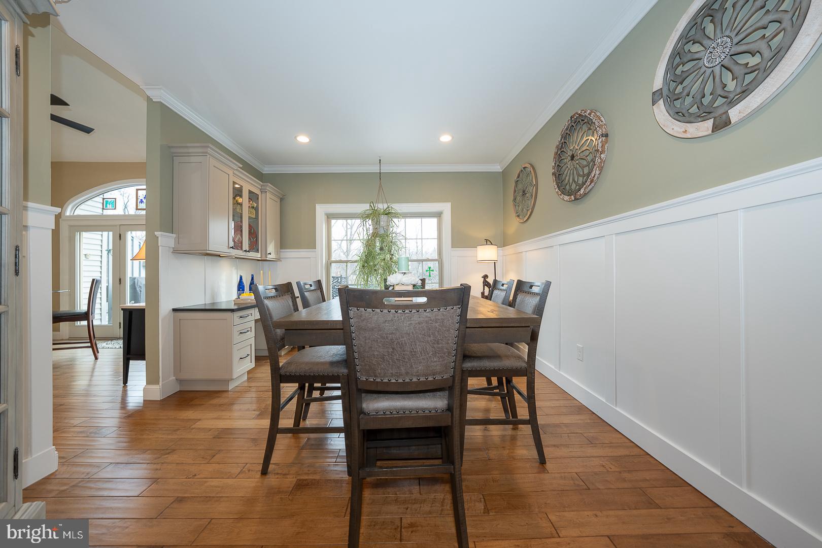 127 SPRINGTON MEWS CIRCLE