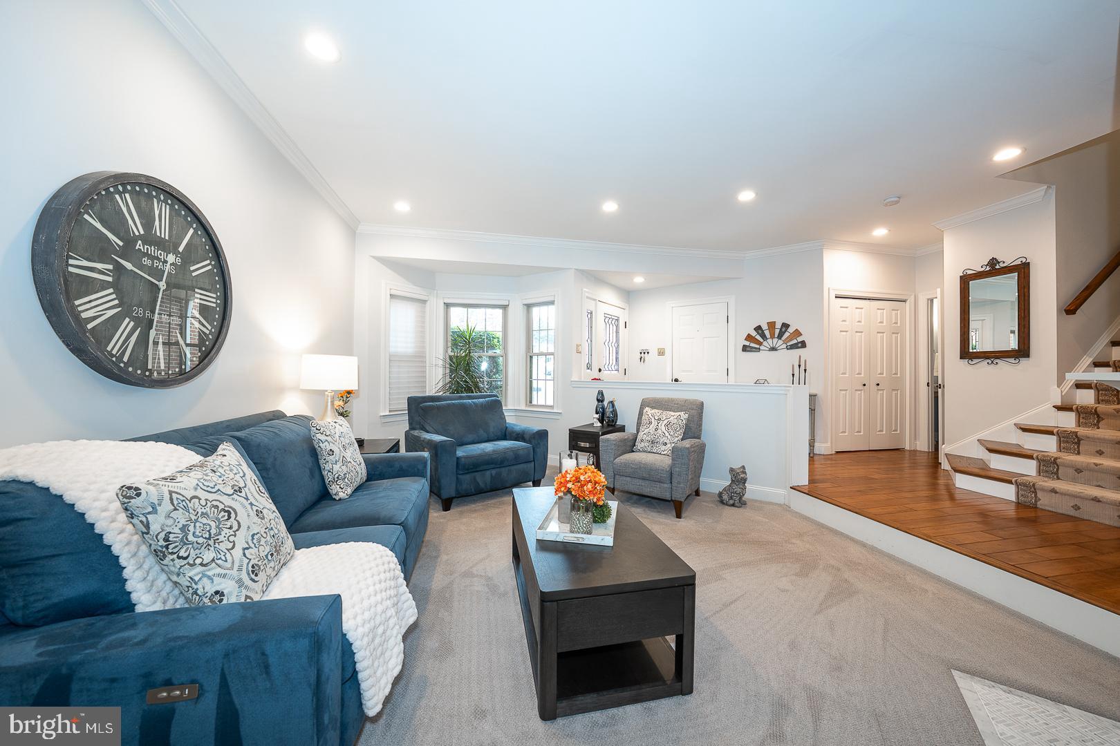 127 SPRINGTON MEWS CIRCLE