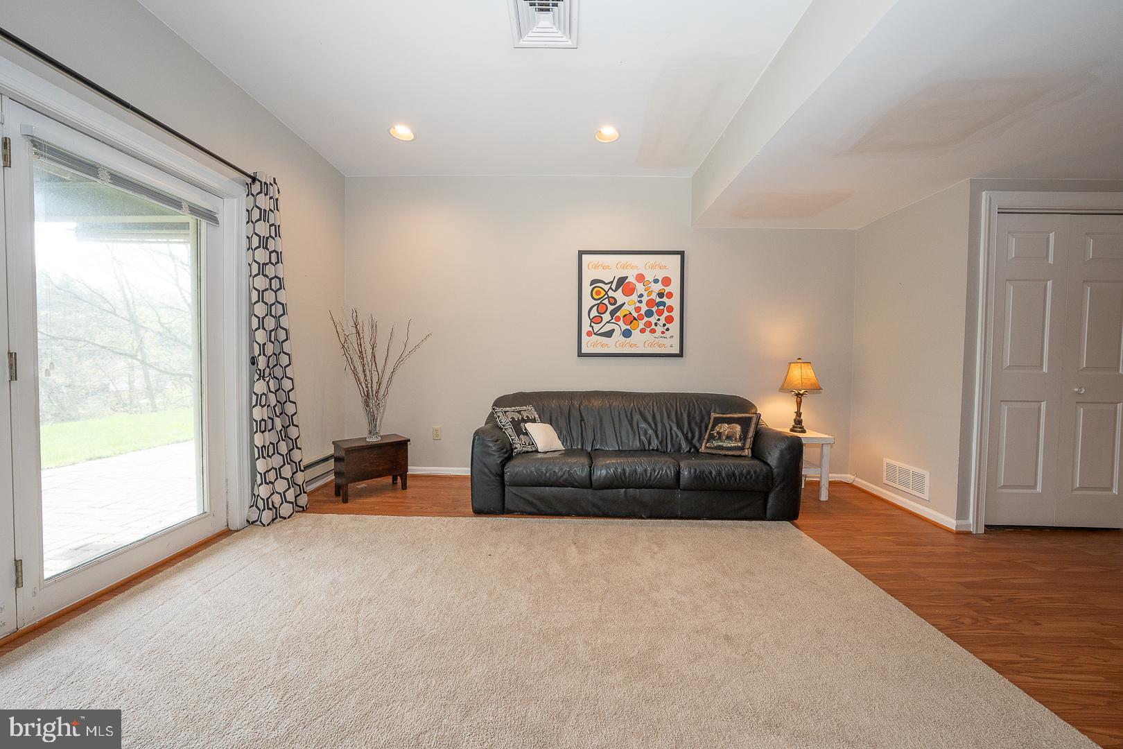 125 SPRINGTON MEWS CIRCLE