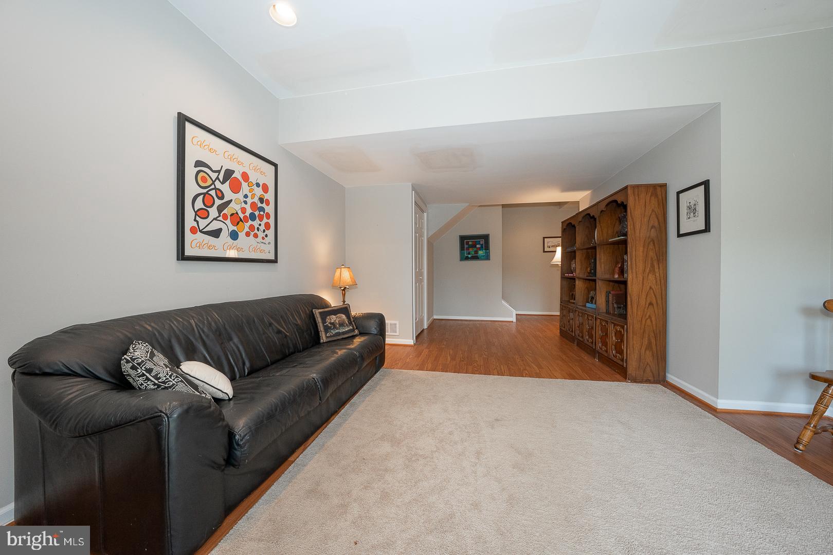 125 SPRINGTON MEWS CIRCLE