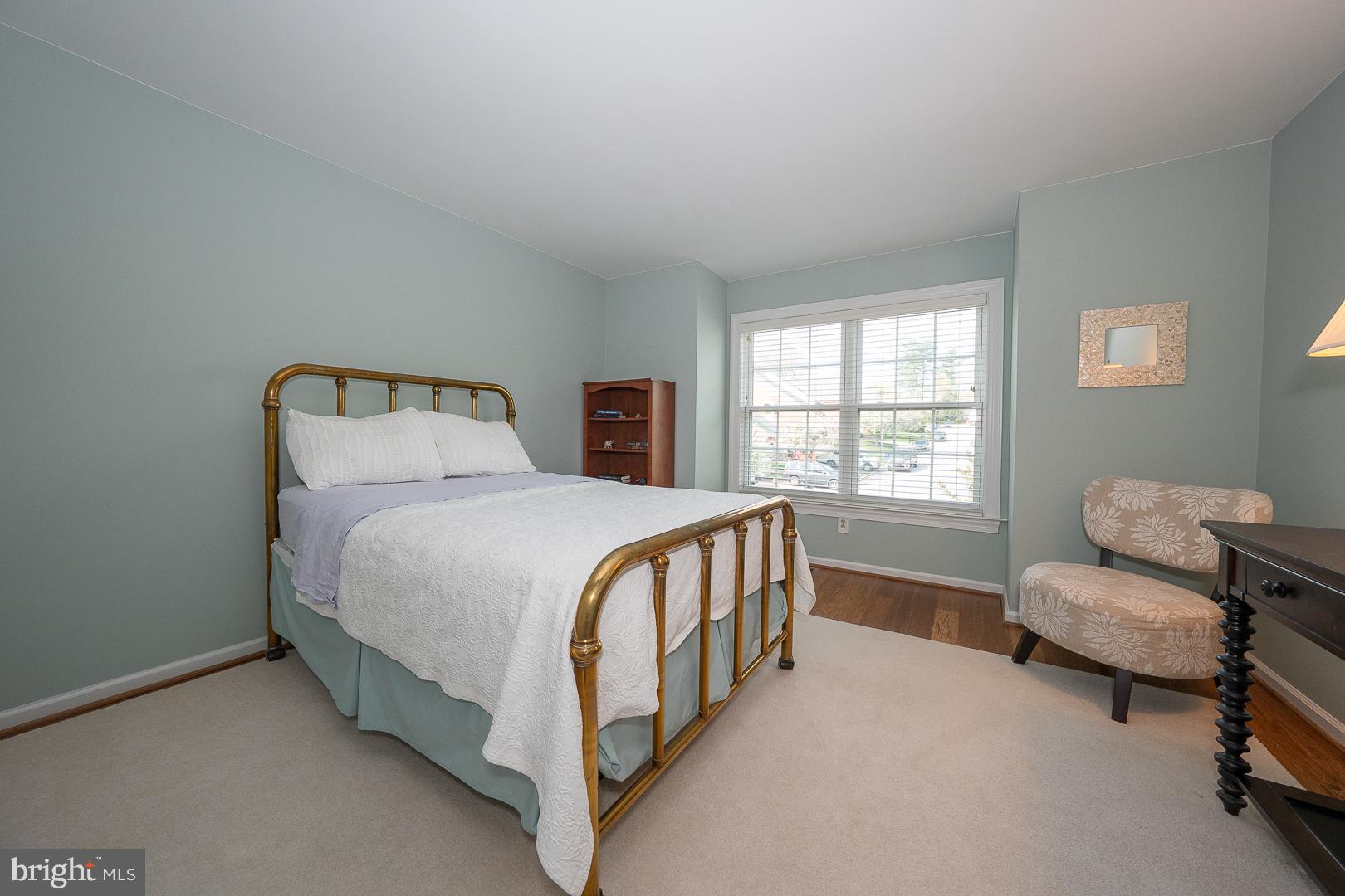 125 SPRINGTON MEWS CIRCLE