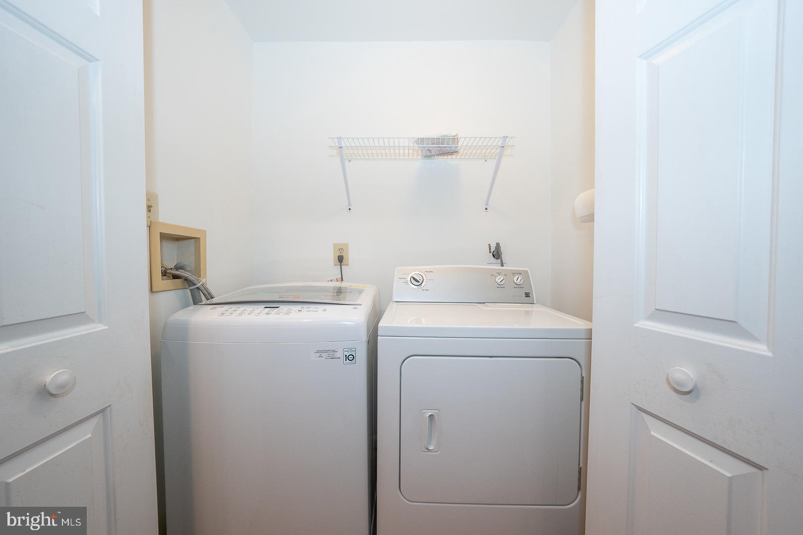 125 SPRINGTON MEWS CIRCLE