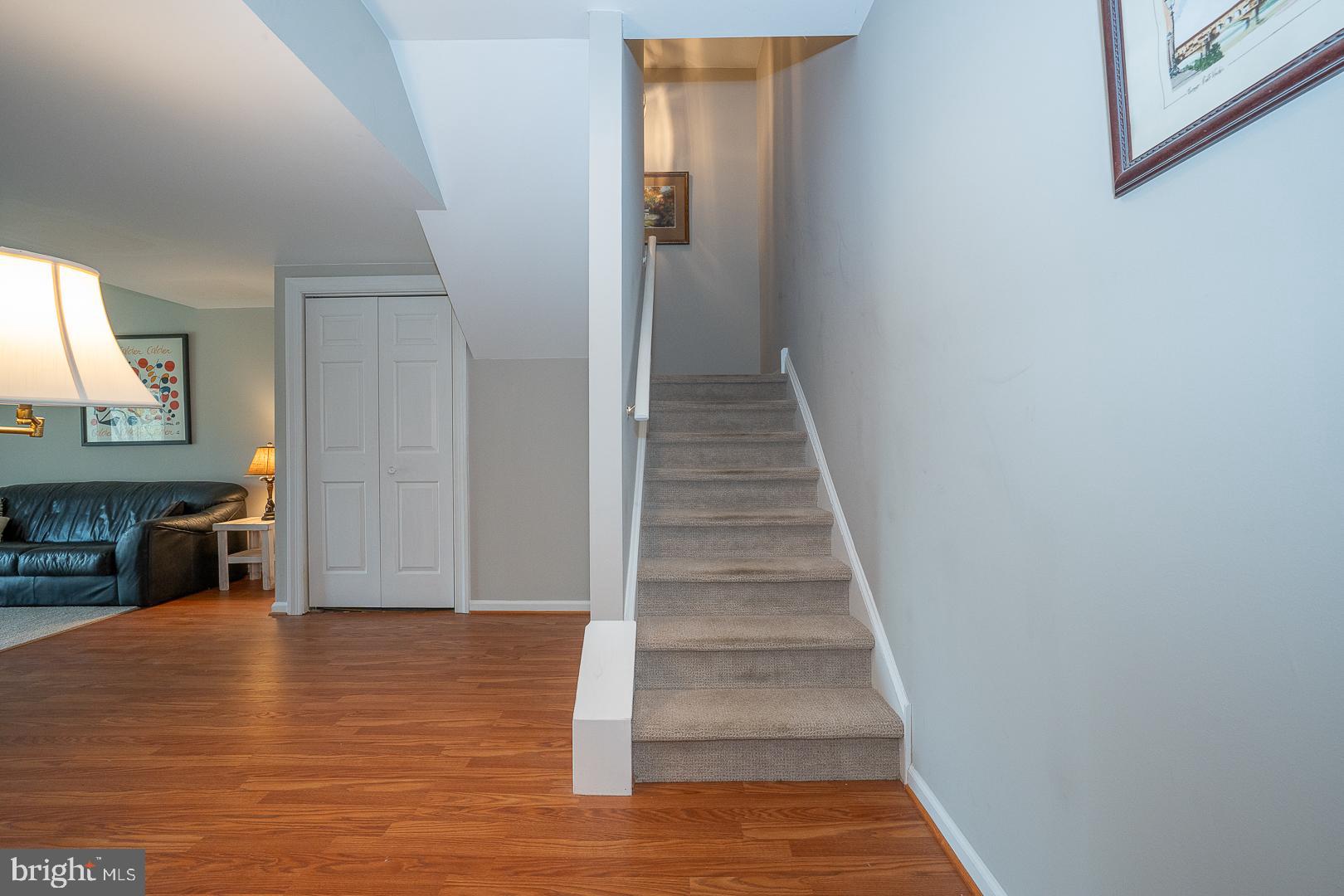 125 SPRINGTON MEWS CIRCLE