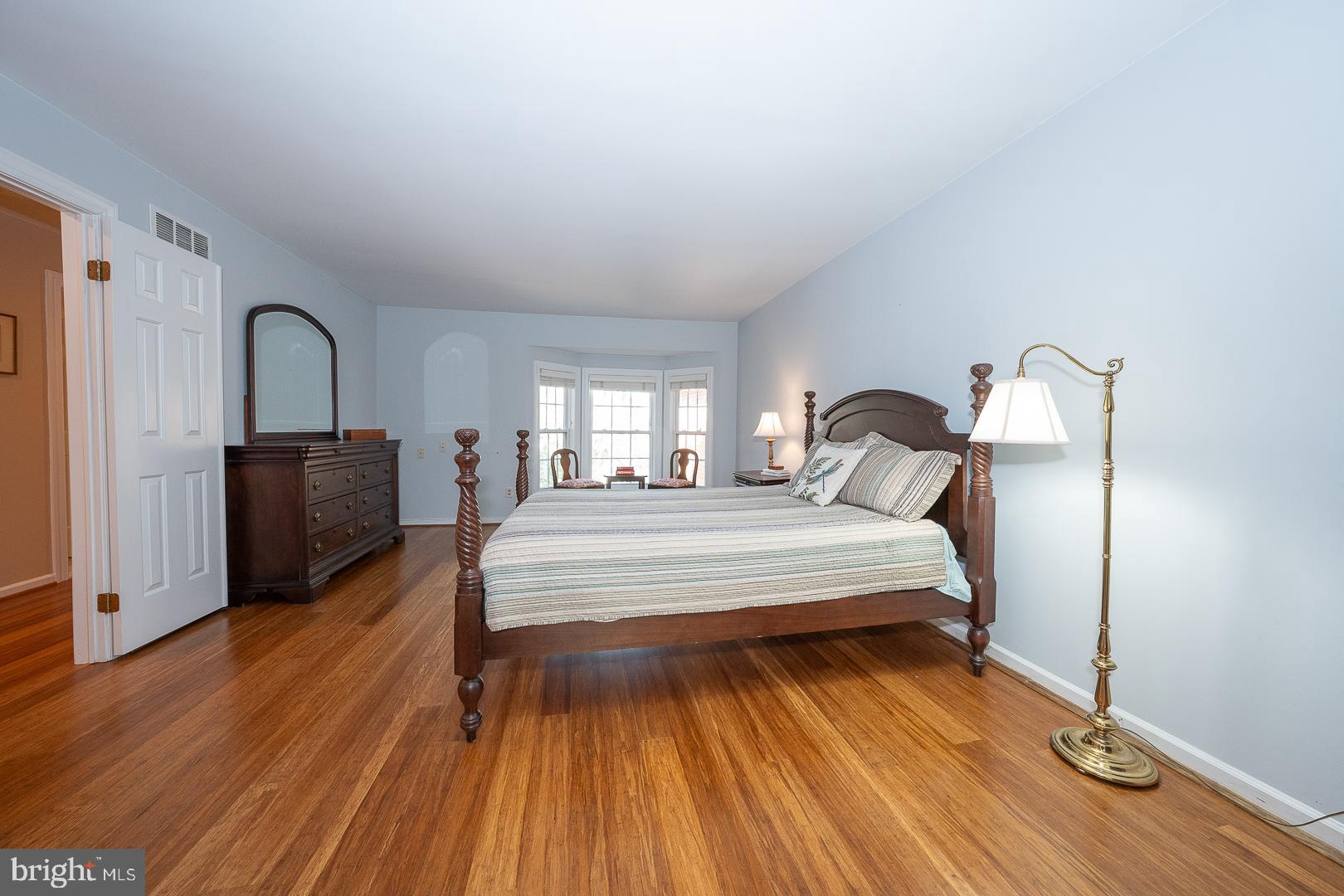 125 SPRINGTON MEWS CIRCLE