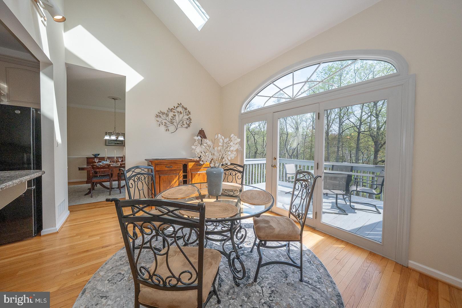 125 SPRINGTON MEWS CIRCLE