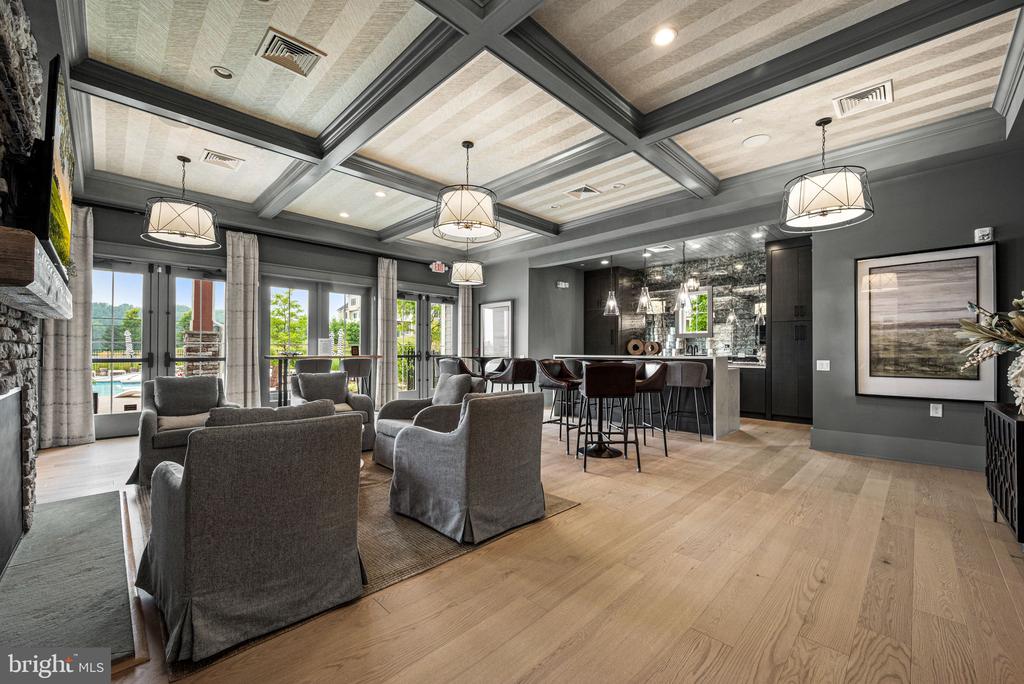 113 PARKVIEW WAY