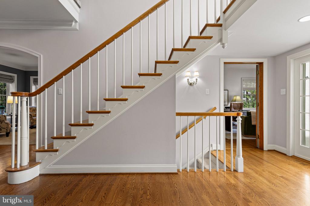 210 QUISSET LANE Unit:           