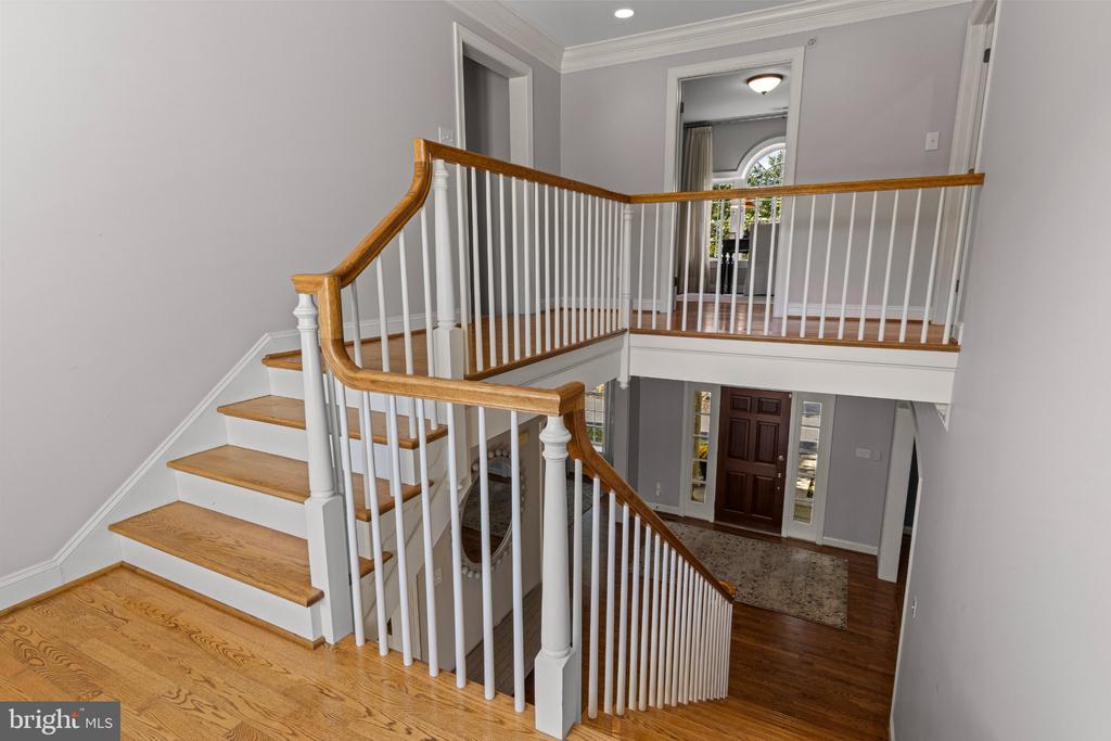 210 QUISSET LANE Unit:           