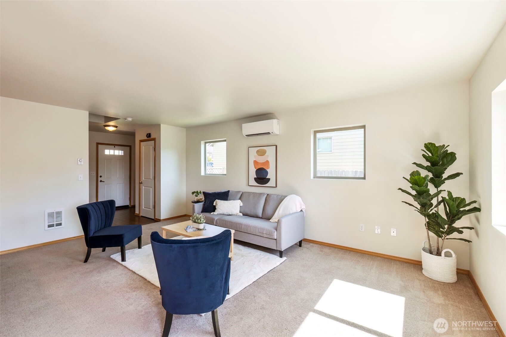 382 NE Ohenry Court