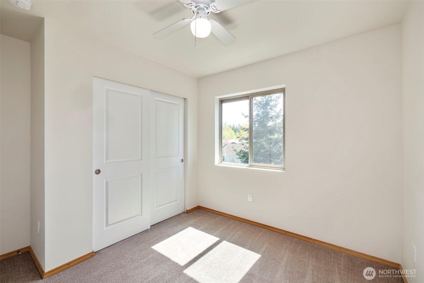 382 NE Ohenry Court