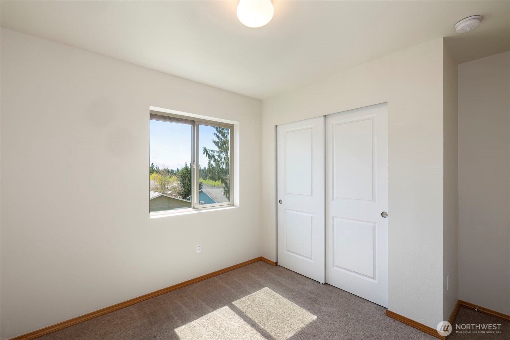 382 NE Ohenry Court