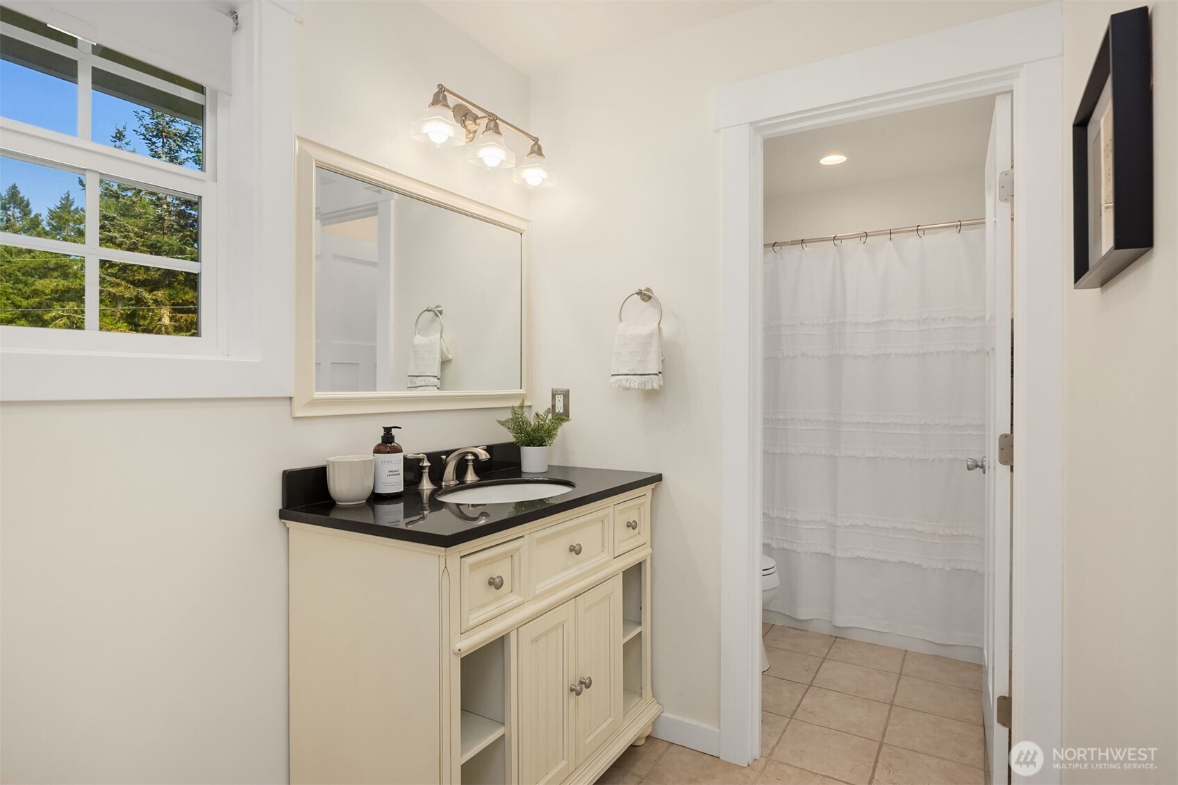 17008 Peterson Way NE