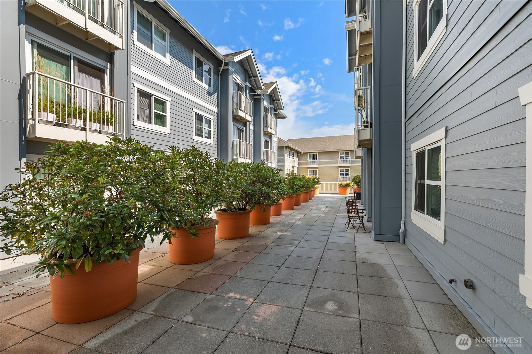 300 High School Road NE Unit: 419