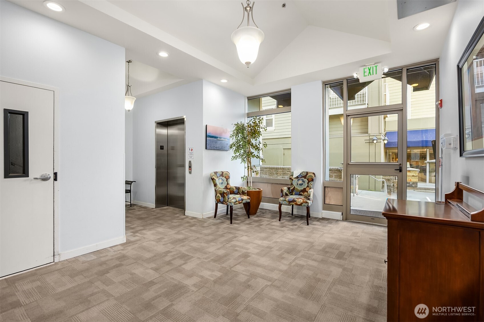 300 High School Road NE Unit: 419