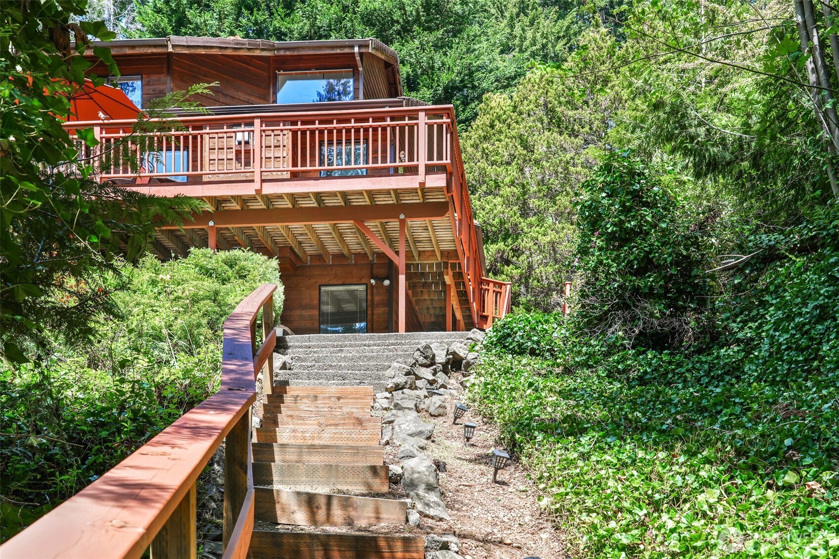 200 N Lakeshore Place