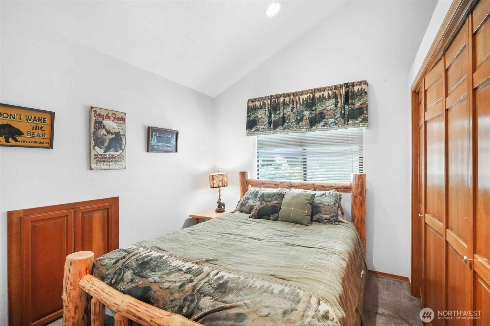 200 N Lakeshore Place