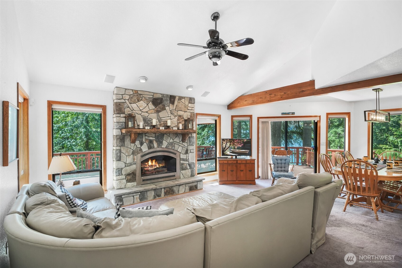 200 N Lakeshore Place