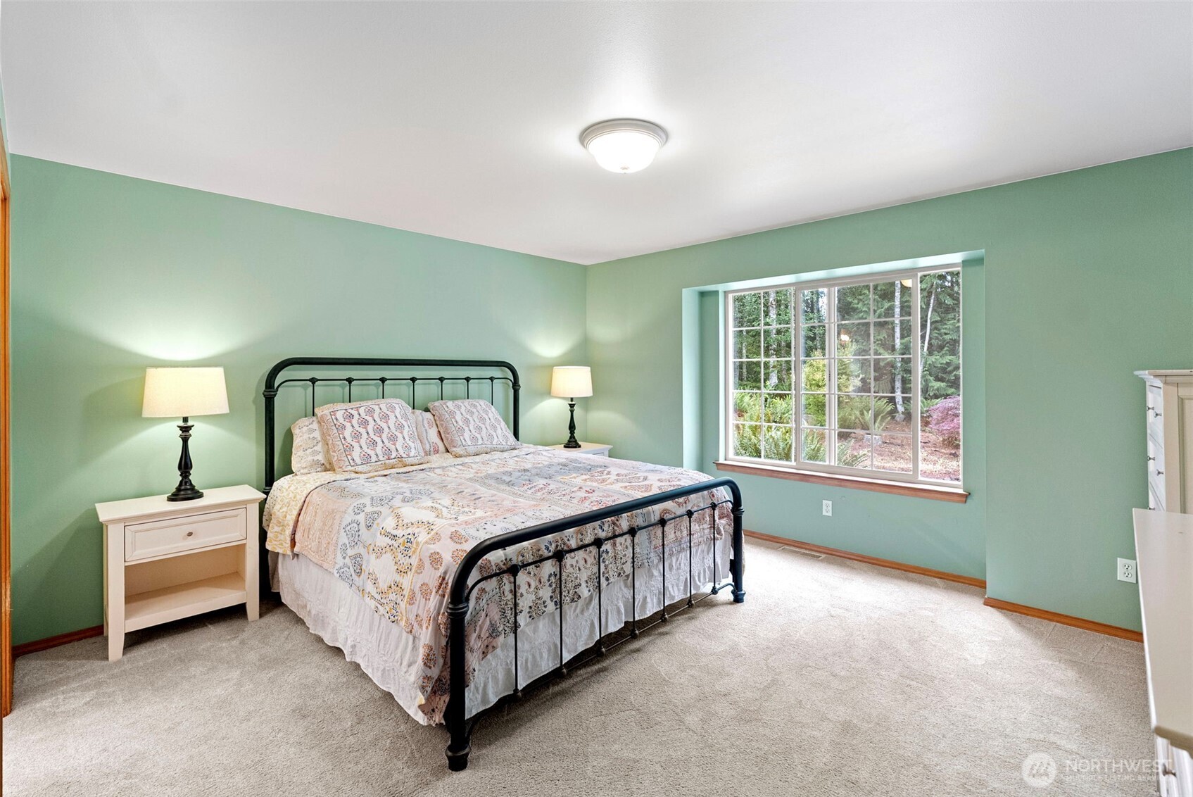 1206 NW Suzanne Court