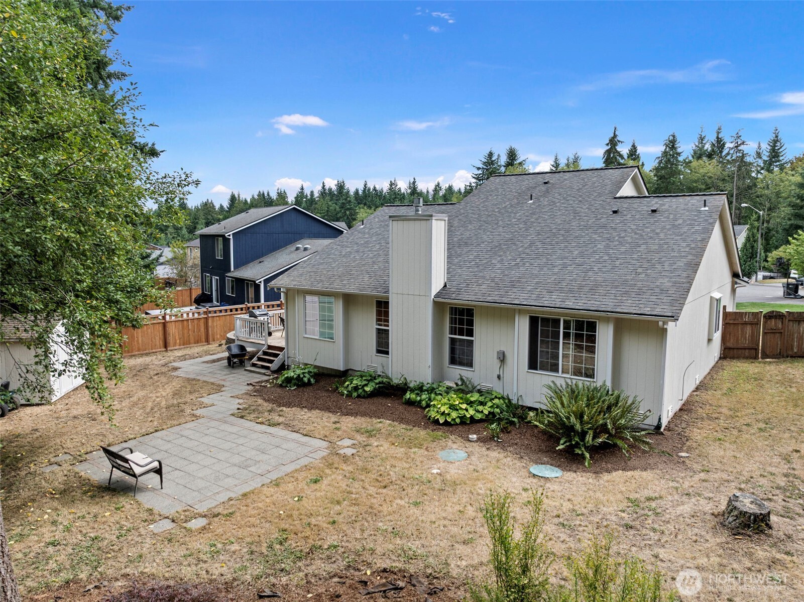 1206 NW Suzanne Court