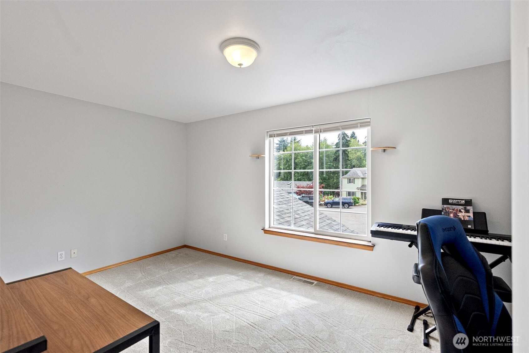 1206 NW Suzanne Court