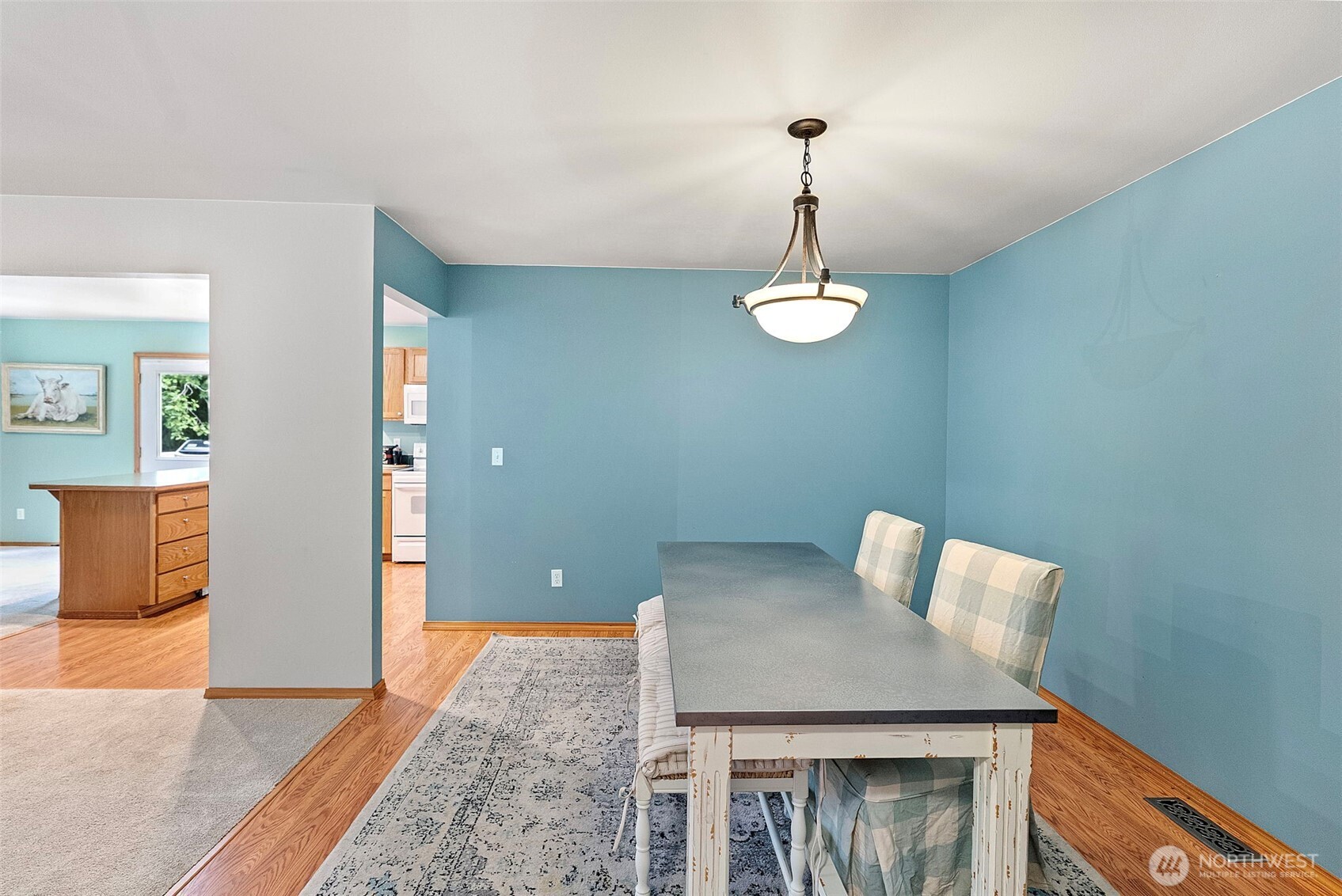 1206 NW Suzanne Court