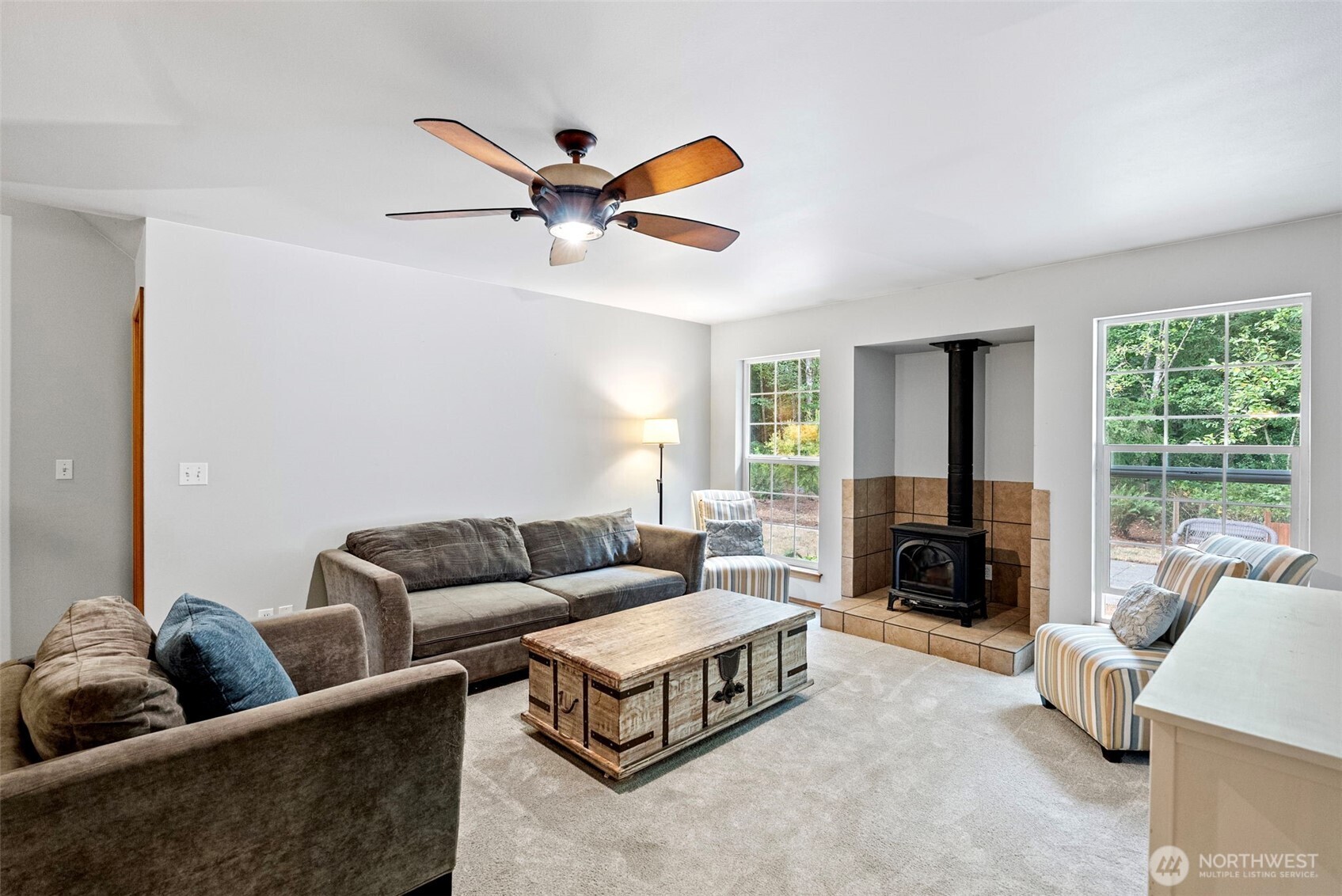 1206 NW Suzanne Court