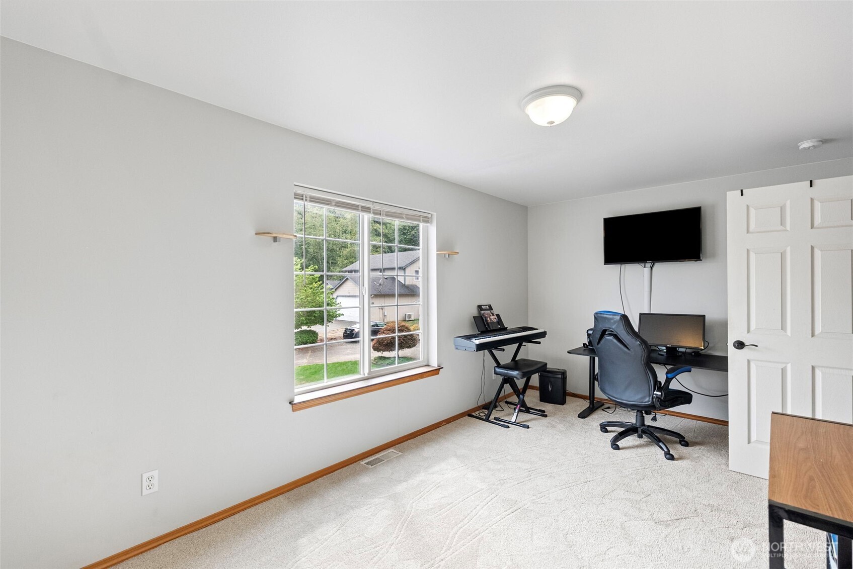 1206 NW Suzanne Court