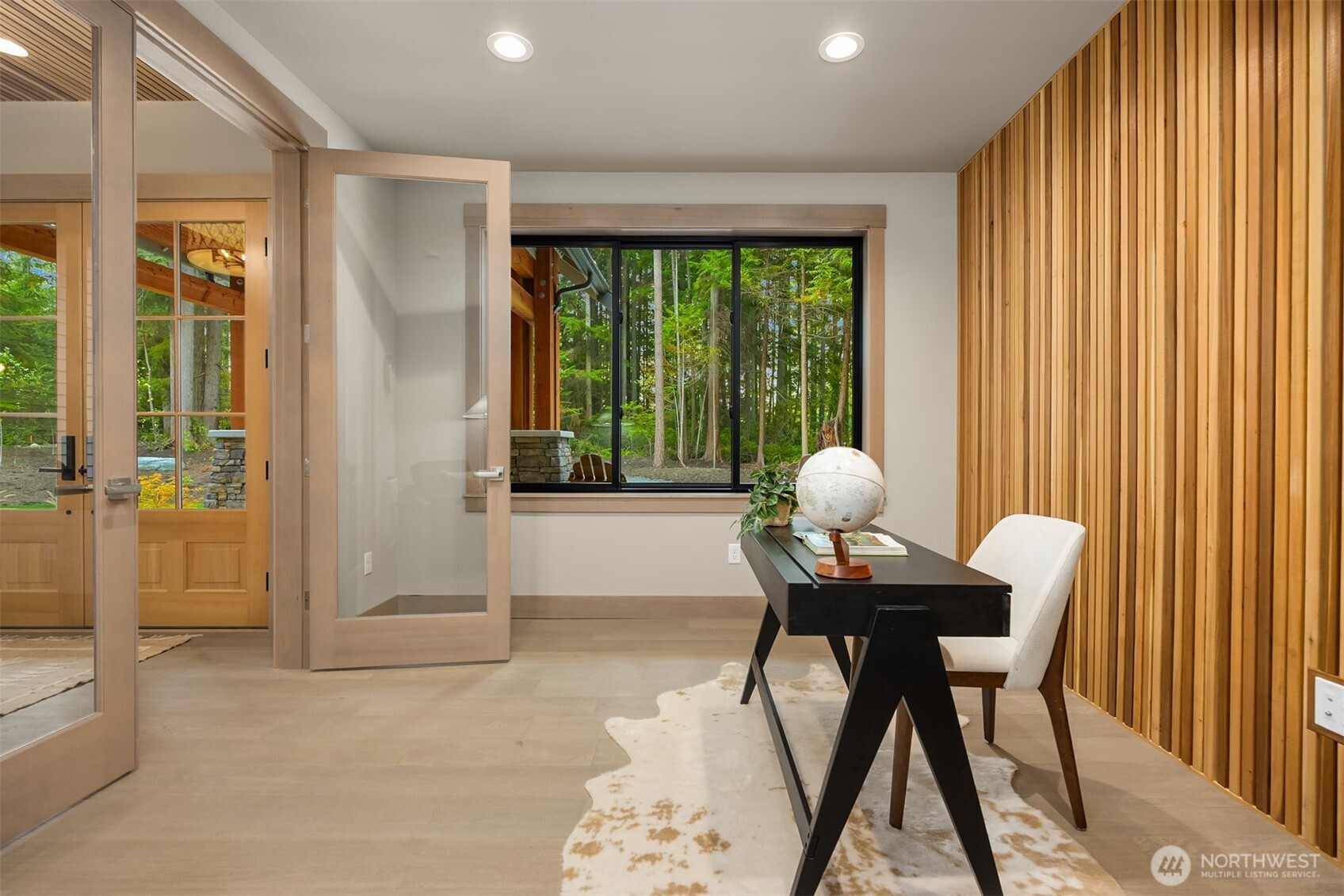 22972 S Kingston Road NE