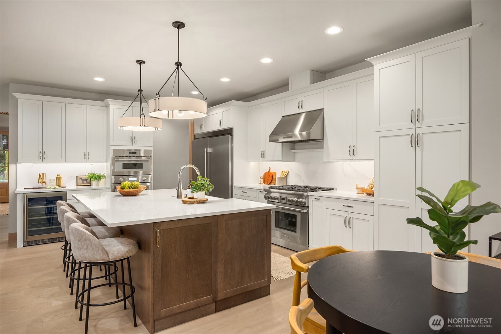 22972 S Kingston Road NE