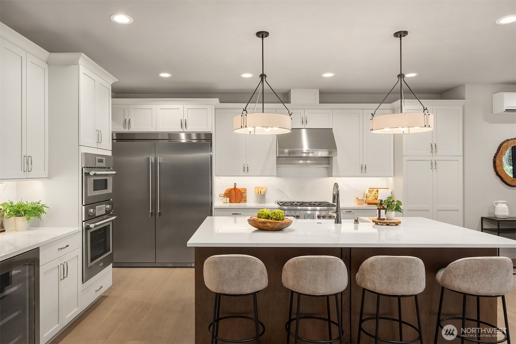 22972 S Kingston Road NE